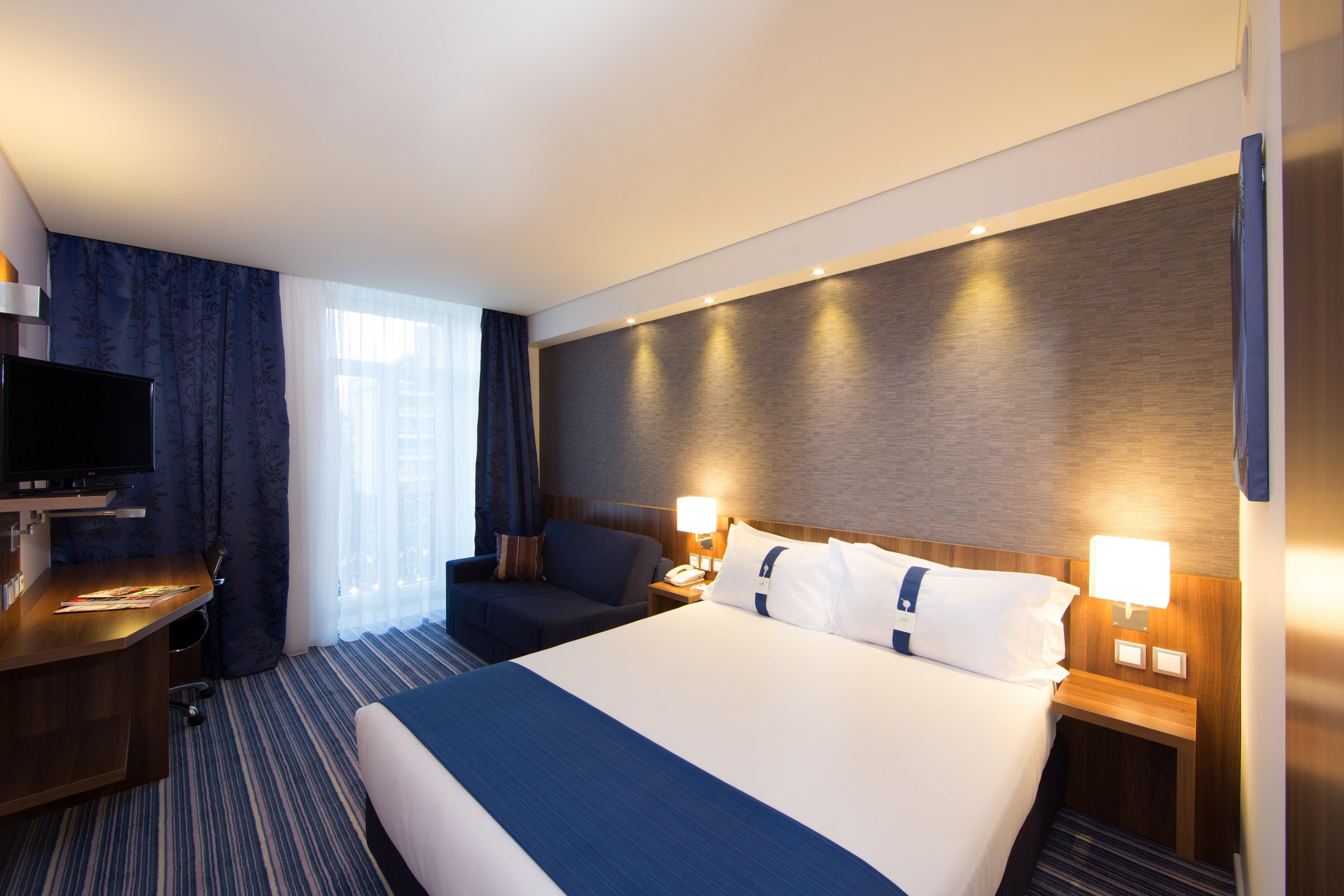 Holiday Inn Express Lisboa - Av. Liberdade By Ihg Exterior photo