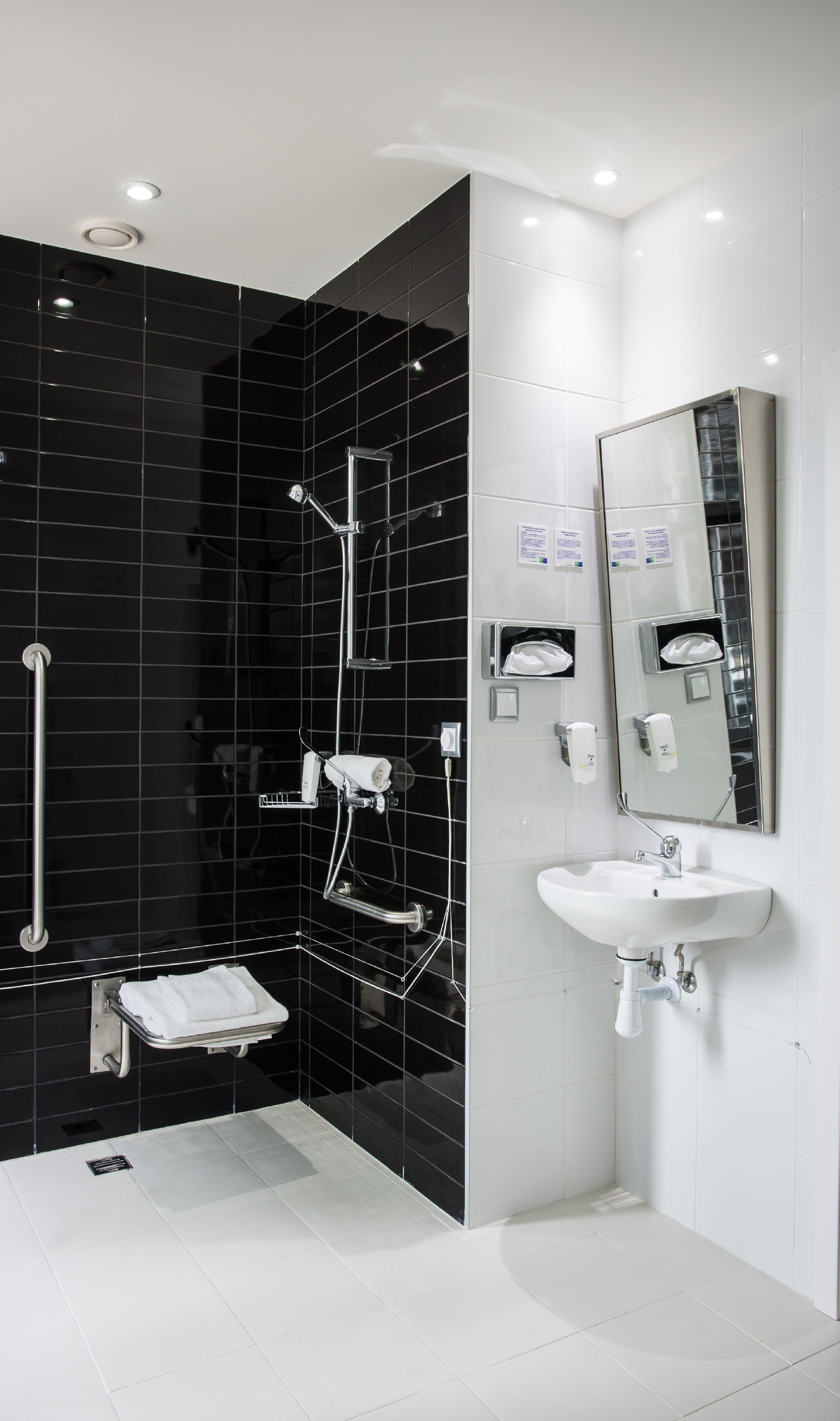 Holiday Inn Express Lisboa - Av. Liberdade By Ihg Exterior photo