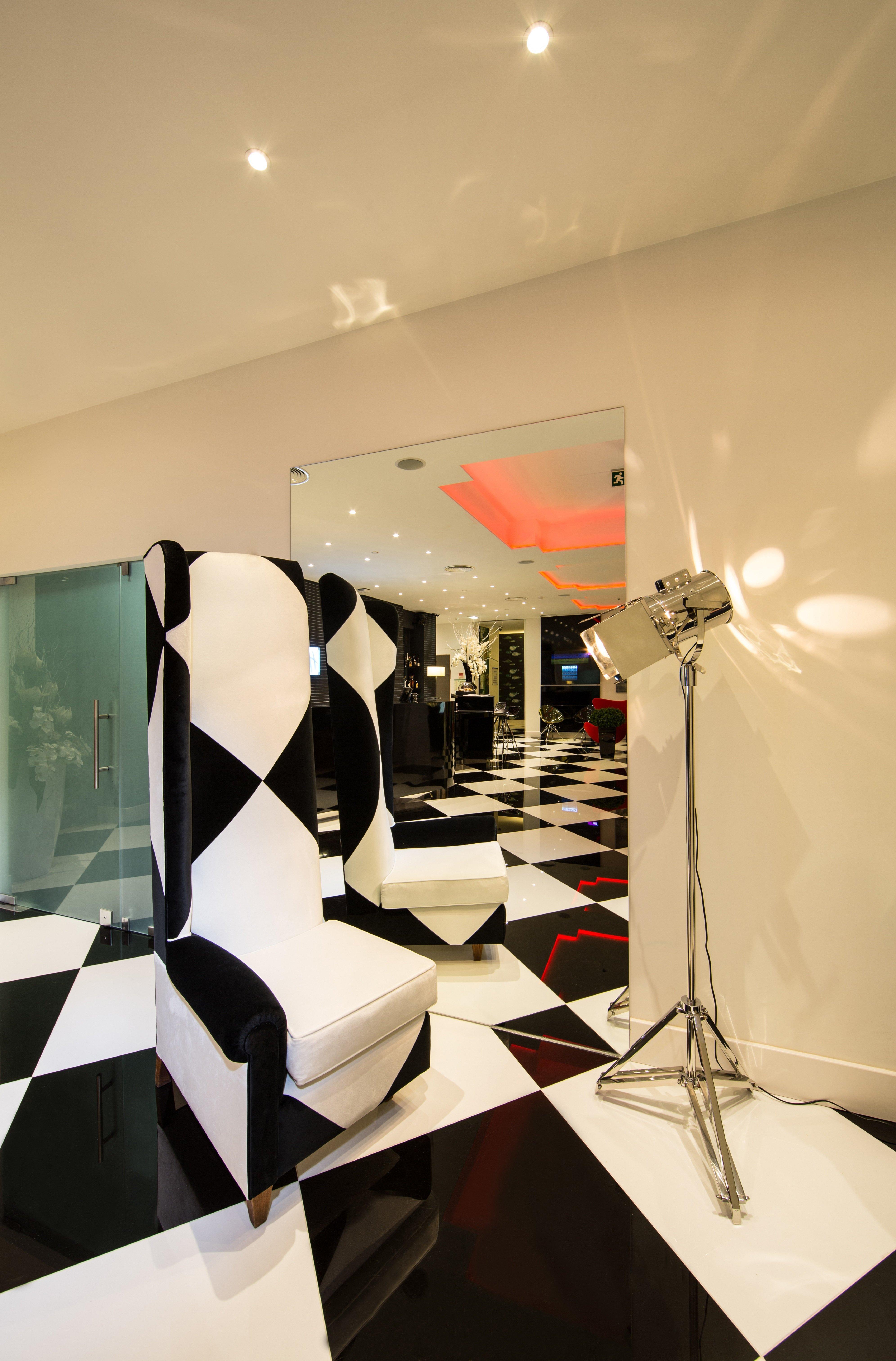 Holiday Inn Express Lisboa - Av. Liberdade By Ihg Exterior photo
