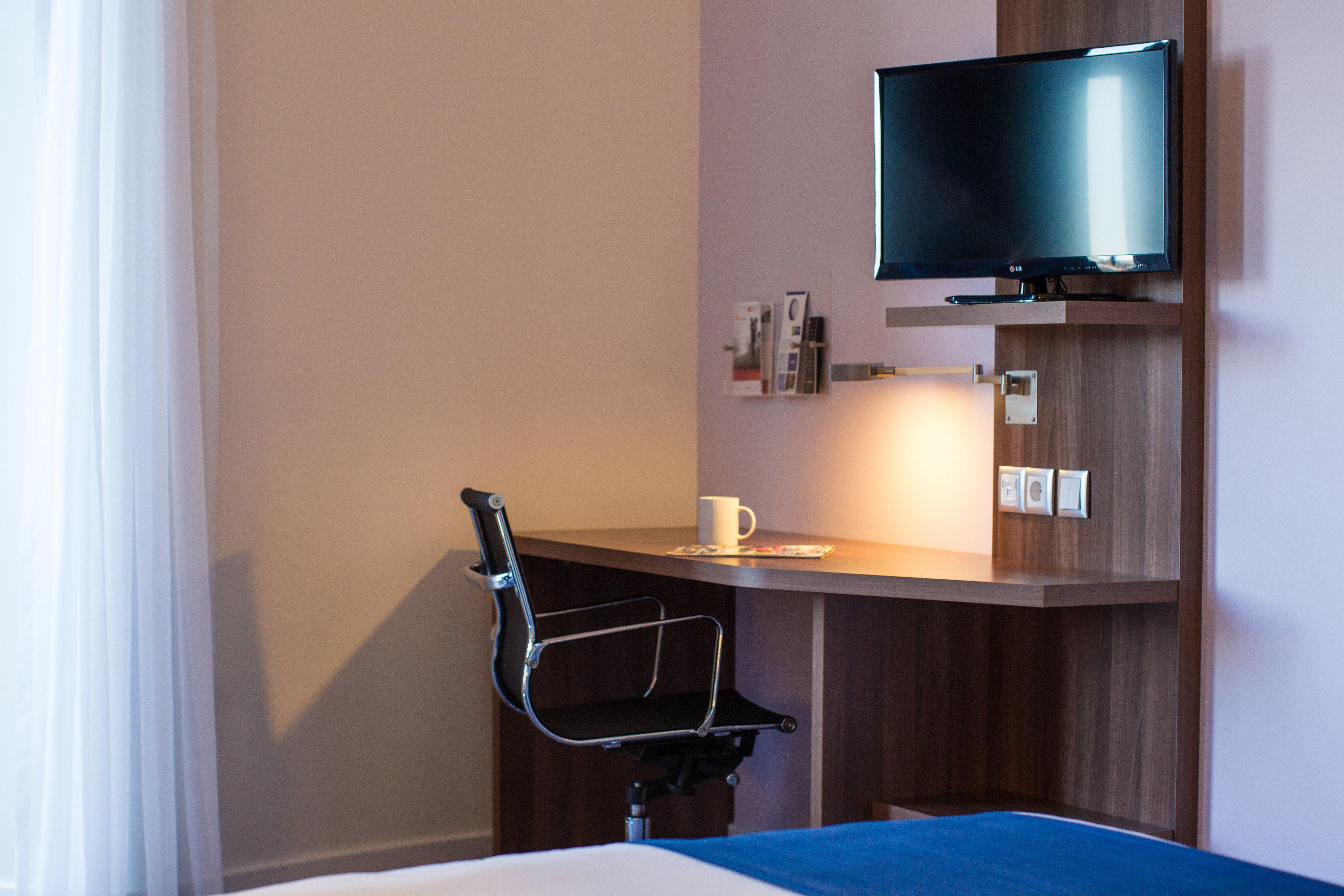 Holiday Inn Express Lisboa - Av. Liberdade By Ihg Exterior photo