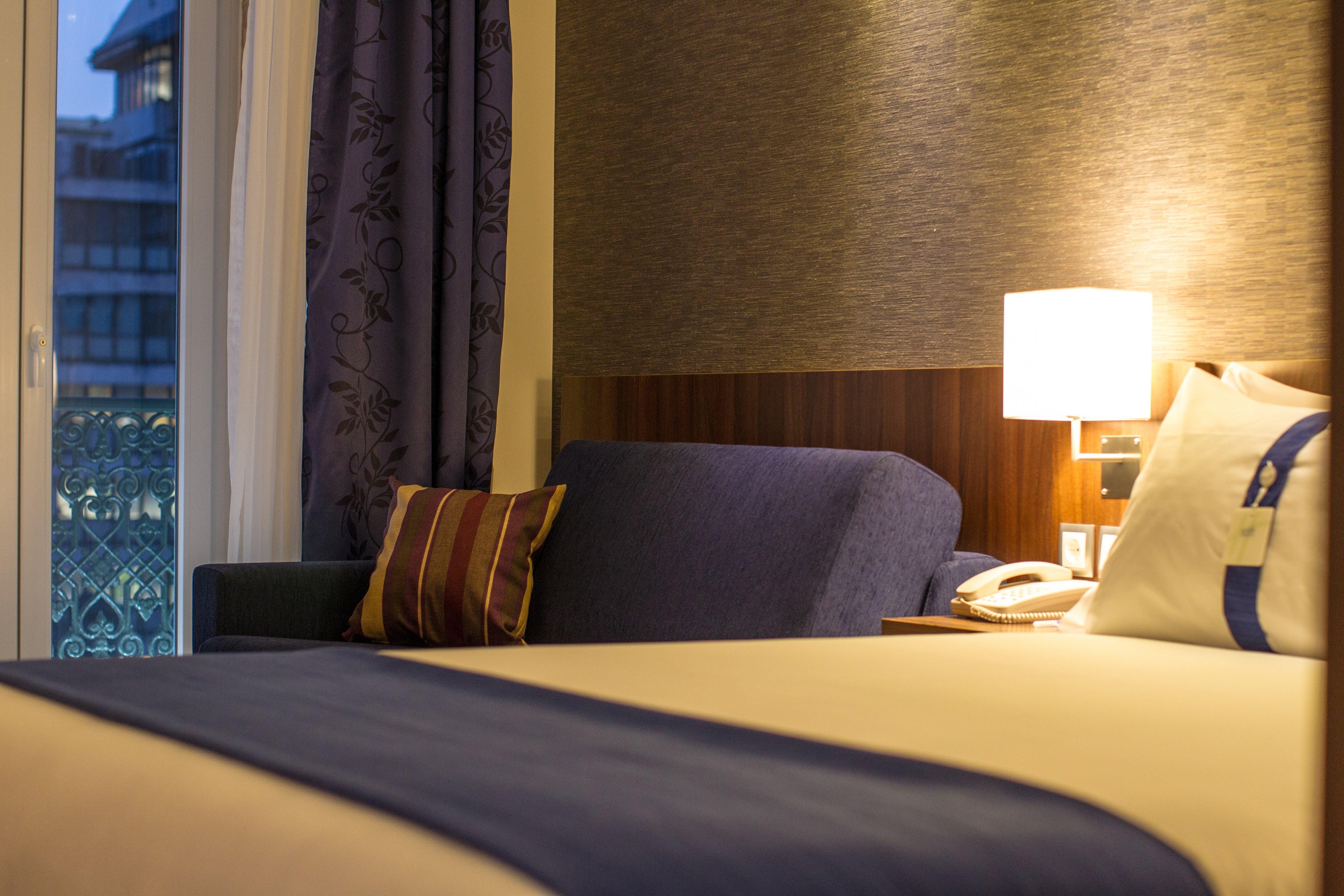 Holiday Inn Express Lisboa - Av. Liberdade By Ihg Exterior photo