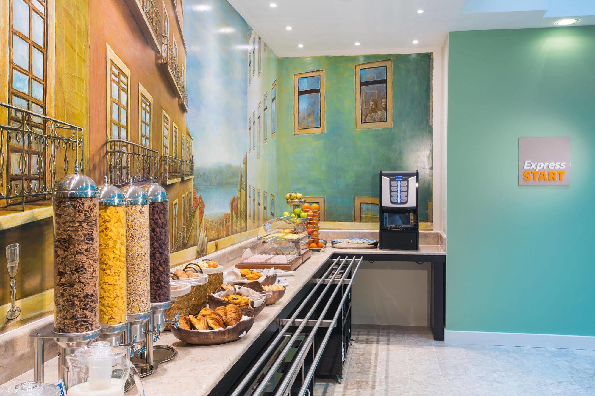 Holiday Inn Express Lisboa - Av. Liberdade By Ihg Exterior photo