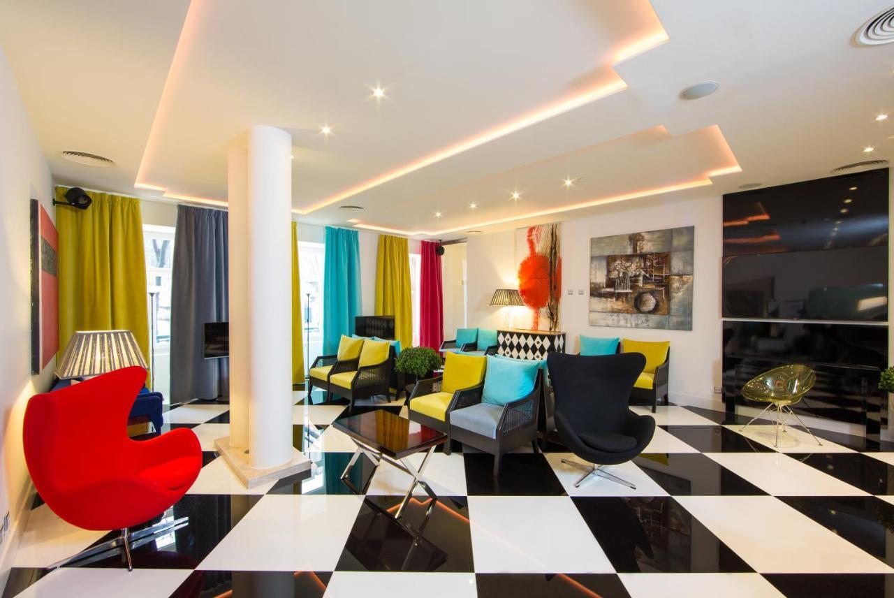 Holiday Inn Express Lisboa - Av. Liberdade By Ihg Exterior photo